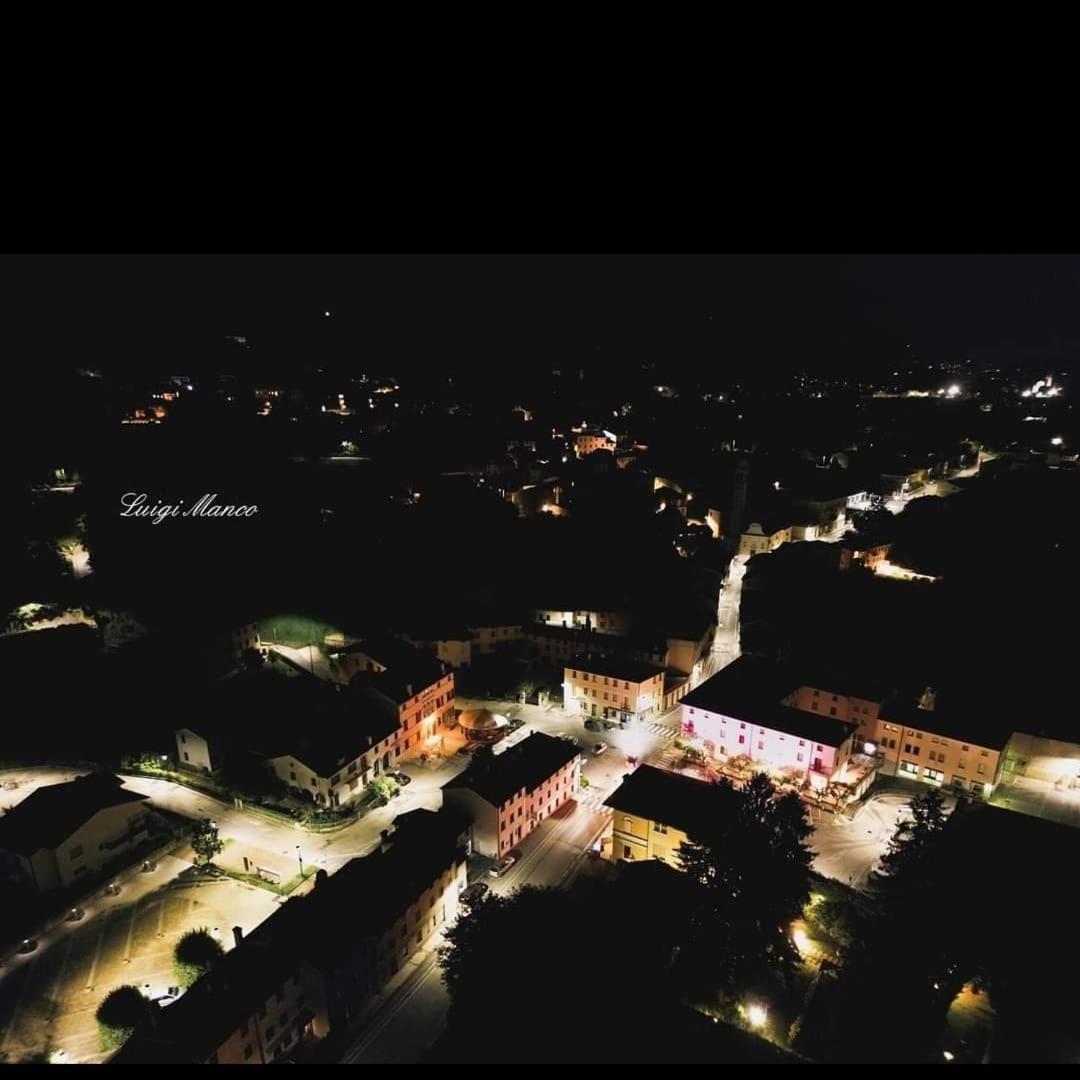Locanda Alla Posta Cavaso Del Tomba Exteriör bild
