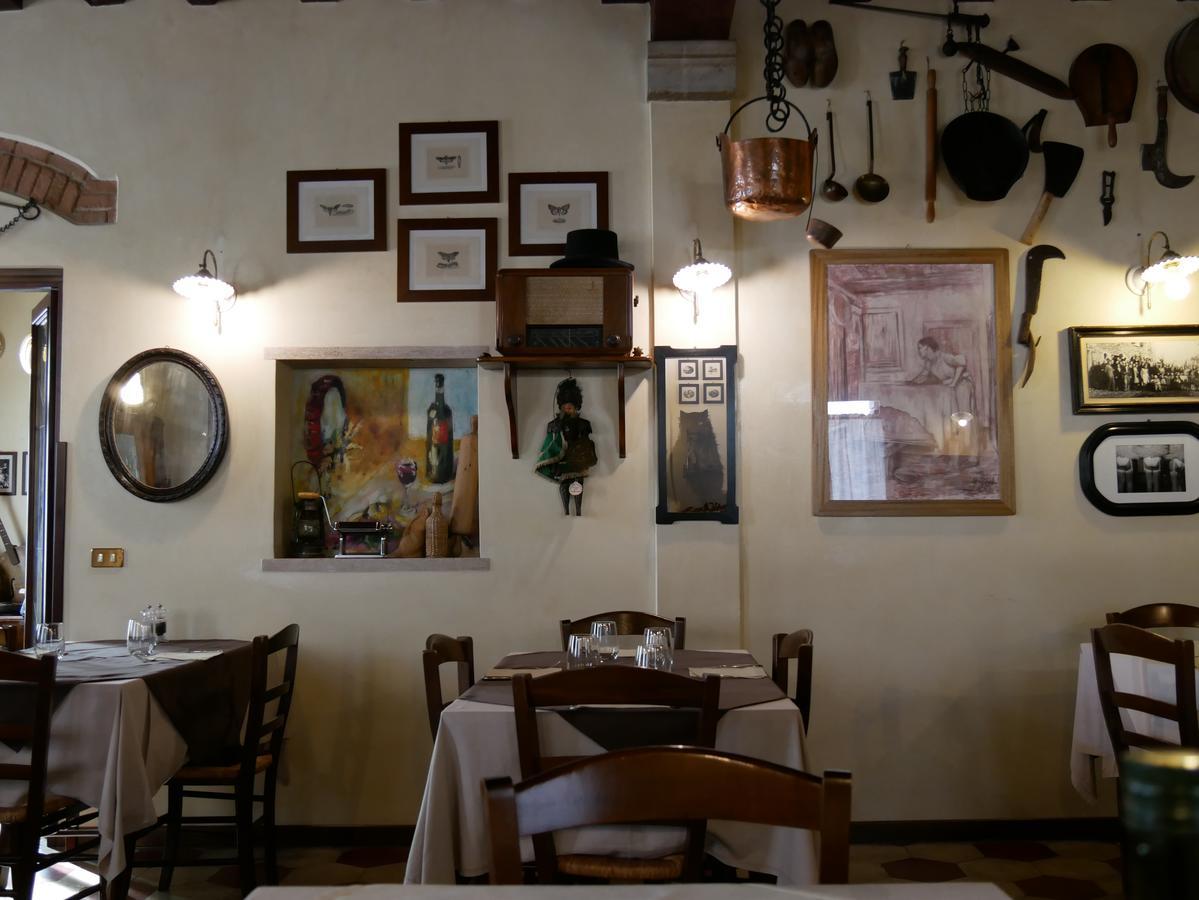 Locanda Alla Posta Cavaso Del Tomba Exteriör bild